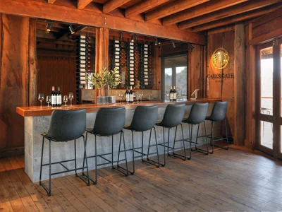 Cael's Gate winery