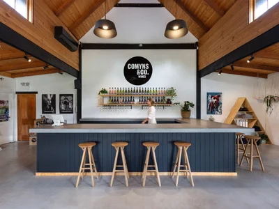 Comyns & Co winery