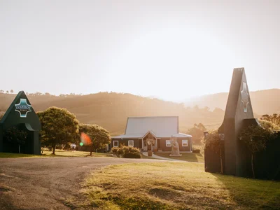 Ivanhoe winery